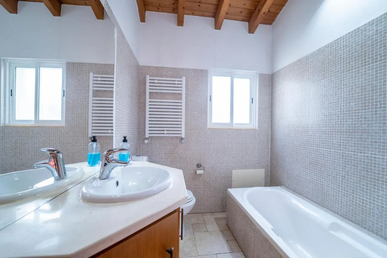 Casa Garrod - Spacious Family Villa Aljezur Holiday home