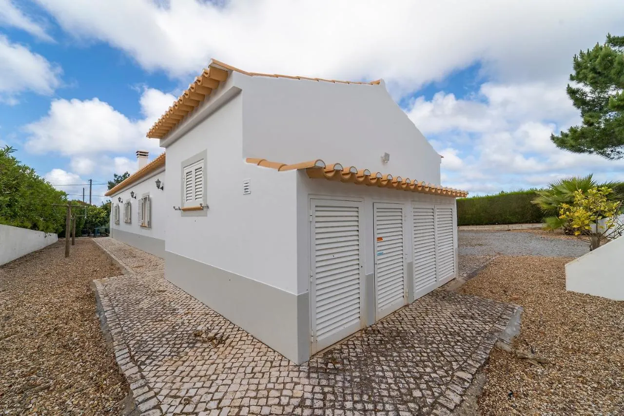 Casa Garrod - Spacious Family Villa Aljezur Portugal